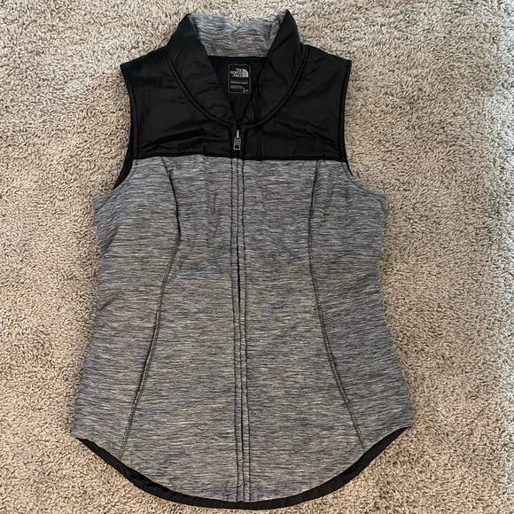 The North Face Jackets & Blazers - The North Face Pseudio Vest